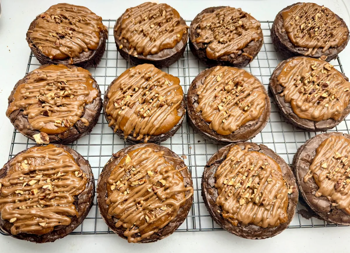 A whole batch of Laura’s turtle brownies on the cooling rack
